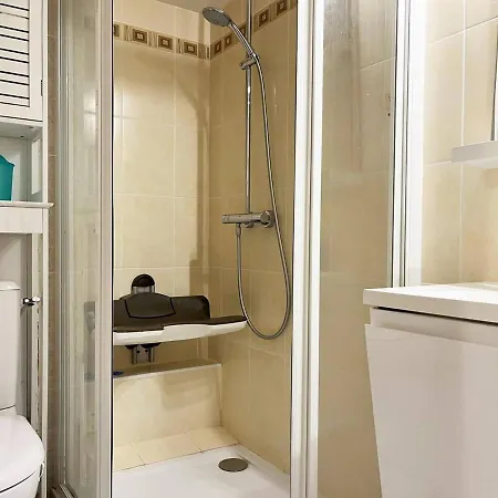 Daire Familial Climatise Avec Piscine, Terrasse Et Parking - 5 Couchages - - Fr-1-251-426